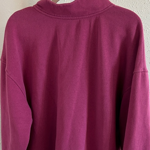 The North Face Women's Magenta Half-Zip Sweatshirt - Picture 6 of 10